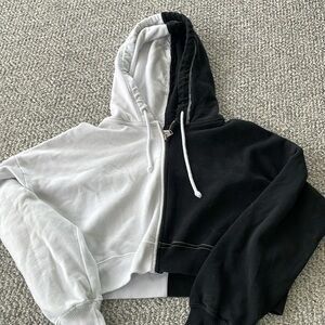 Hollister black and white hoodie